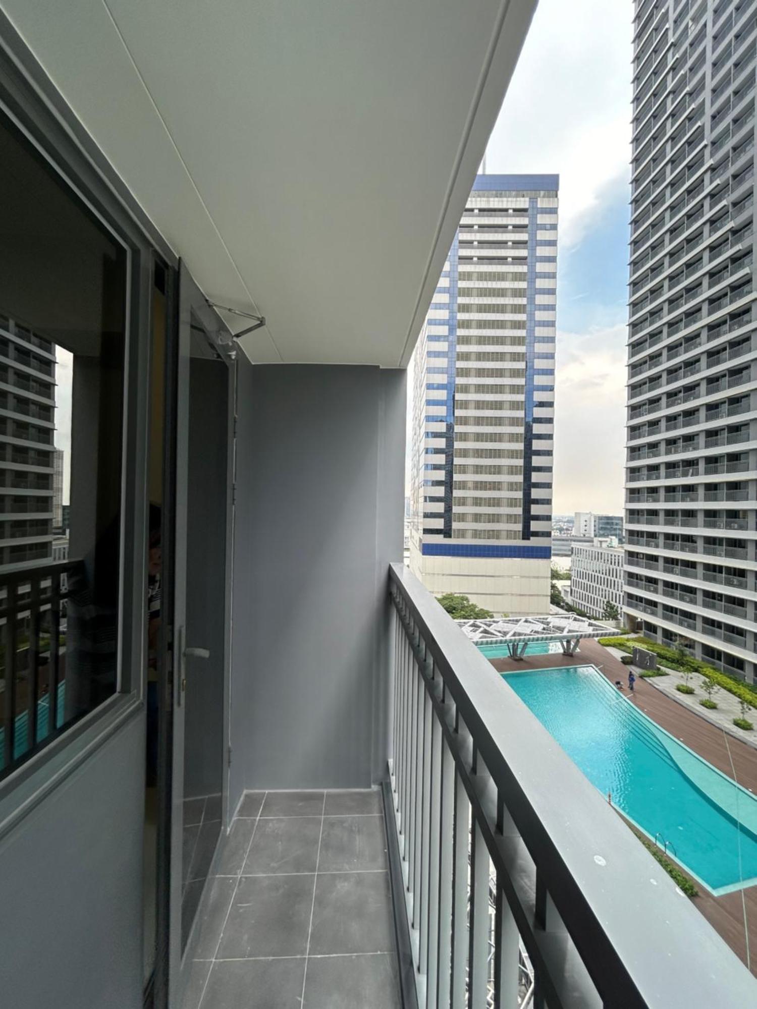 Balay Mulano At Fame Residences Mandaluyong City L With Balcony Pool View L 200Mbps Wifi Manila Exterior photo